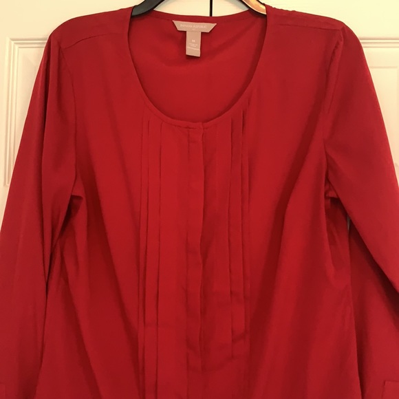 Red Banana Republic shirt - Picture 2 of 2